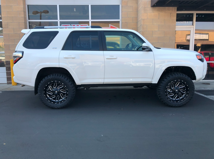 Toyota 4Runner 3/1 Leveling Lift Kit | 5th GEN